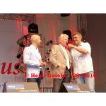 Michael Begasse + Bernd Brueggemann mit Oberbuergermeister Sierau (1).JPG